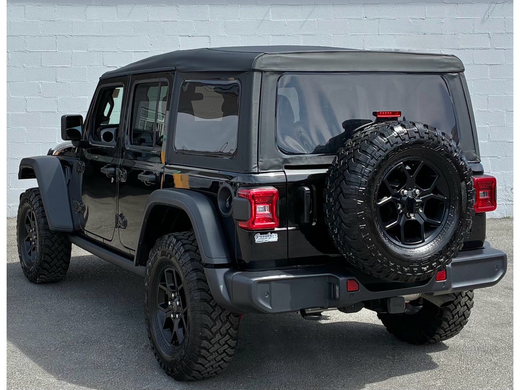 2025 Jeep Wrangler 4-Door Willys 4x4