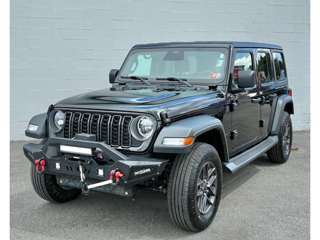 2025 Jeep Wrangler 4-Door Summit 4x4