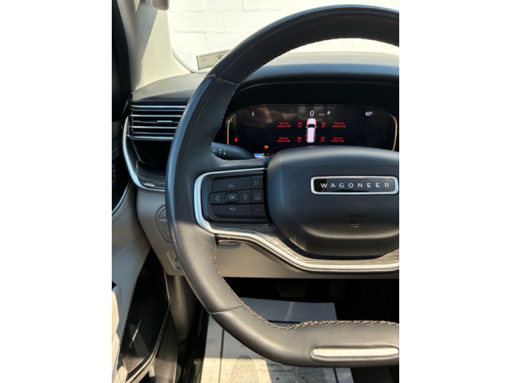 2022 Jeep Wagoneer Series III 4x4