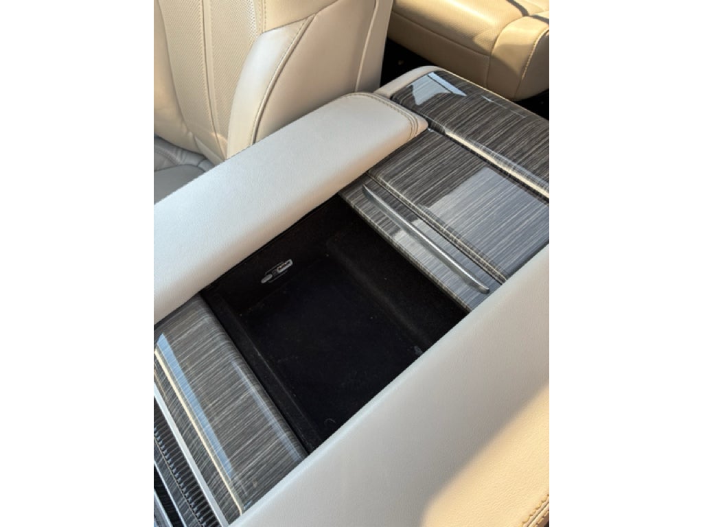 2022 Jeep Wagoneer Series III 4x4