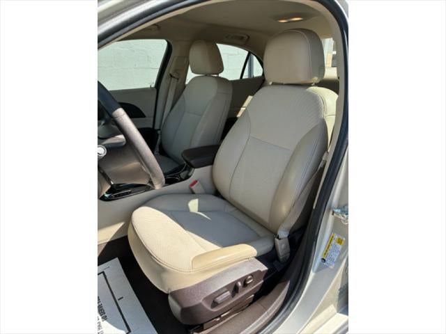 2015 Chevrolet Malibu 1LT