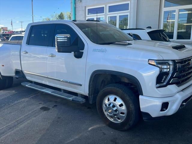 2025 Chevrolet Silverado 3500HD 4WD Crew Cab Long Bed High Country