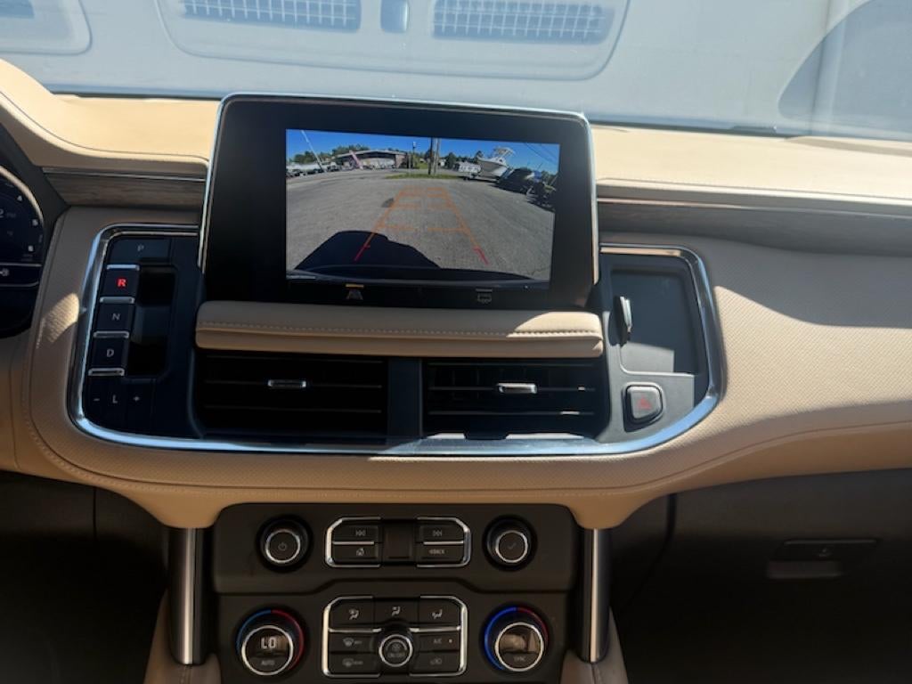 2024 Chevrolet Suburban 4WD Premier