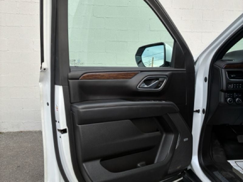 2023 Chevrolet Suburban 4WD High Country