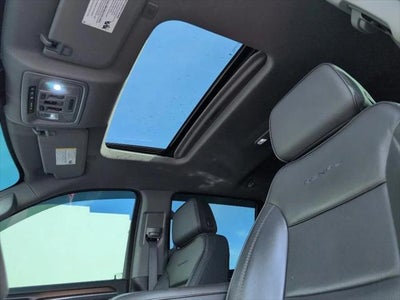 2024 GMC Sierra 2500HD 4WD Crew Cab Standard Bed Denali