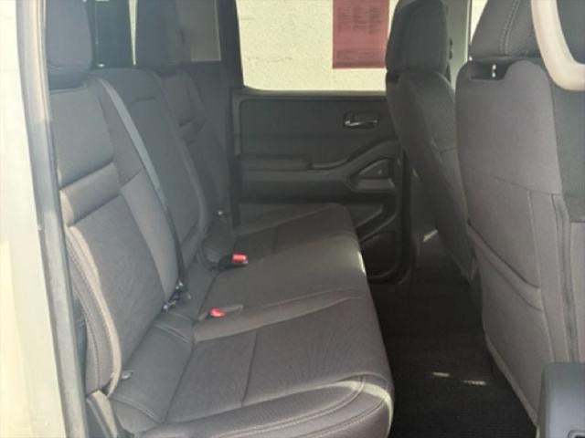 2024 Nissan Frontier Crew Cab SV 4x4