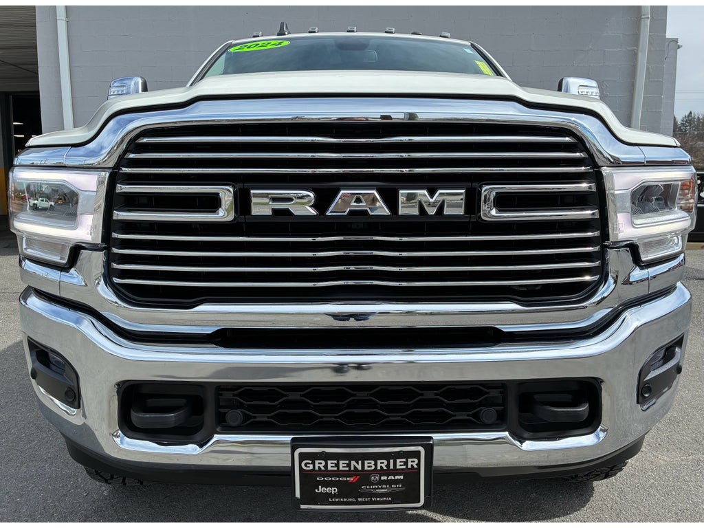 2024 RAM 2500 Laramie Crew Cab 4x4 6'4' Box