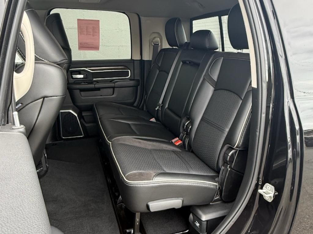 2024 RAM 2500 Laramie Crew Cab 4x4 6'4' Box