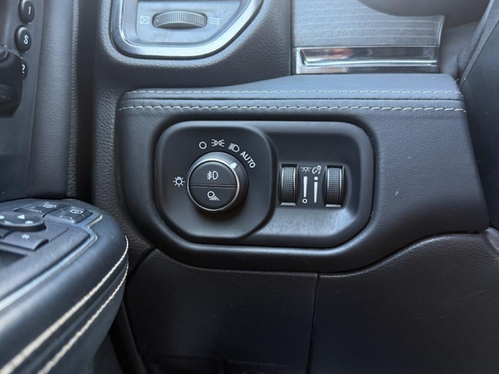 2023 RAM 2500 Limited Crew Cab 4x4 6'4' Box