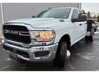 2024 RAM 3500 Chassis Tradesman/SLT/Laramie/Limited