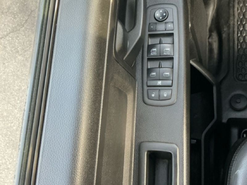 2022 RAM 3500 Chassis Tradesman/SLT/Laramie/Limited