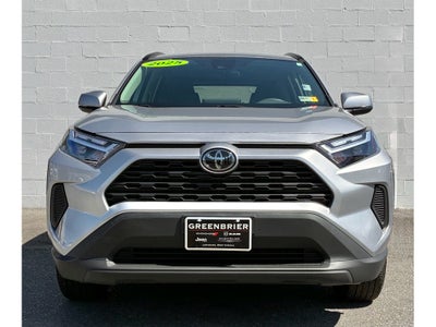 2025 Toyota RAV4 Hybrid XLE
