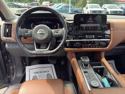 2023 Nissan Pathfinder Platinum 4WD