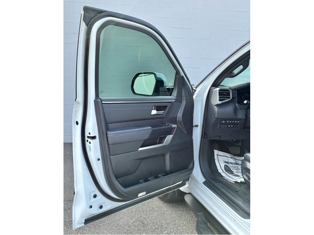 2024 Toyota Tundra Hybrid Platinum 4WD