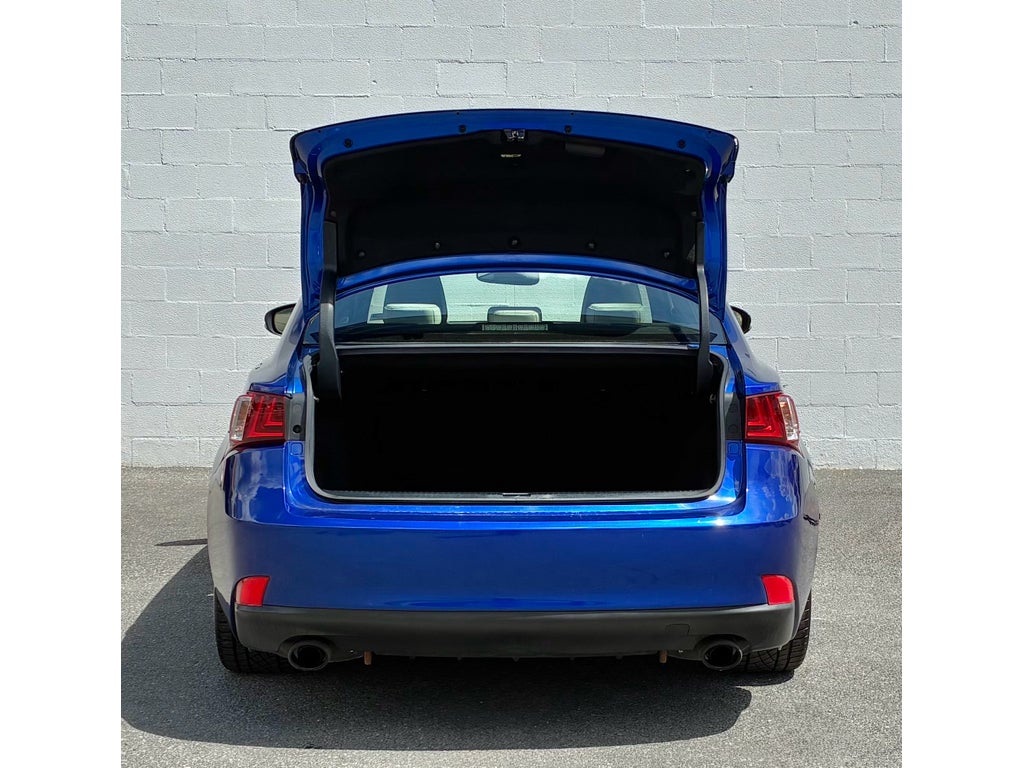 2016 Lexus IS 300 Base