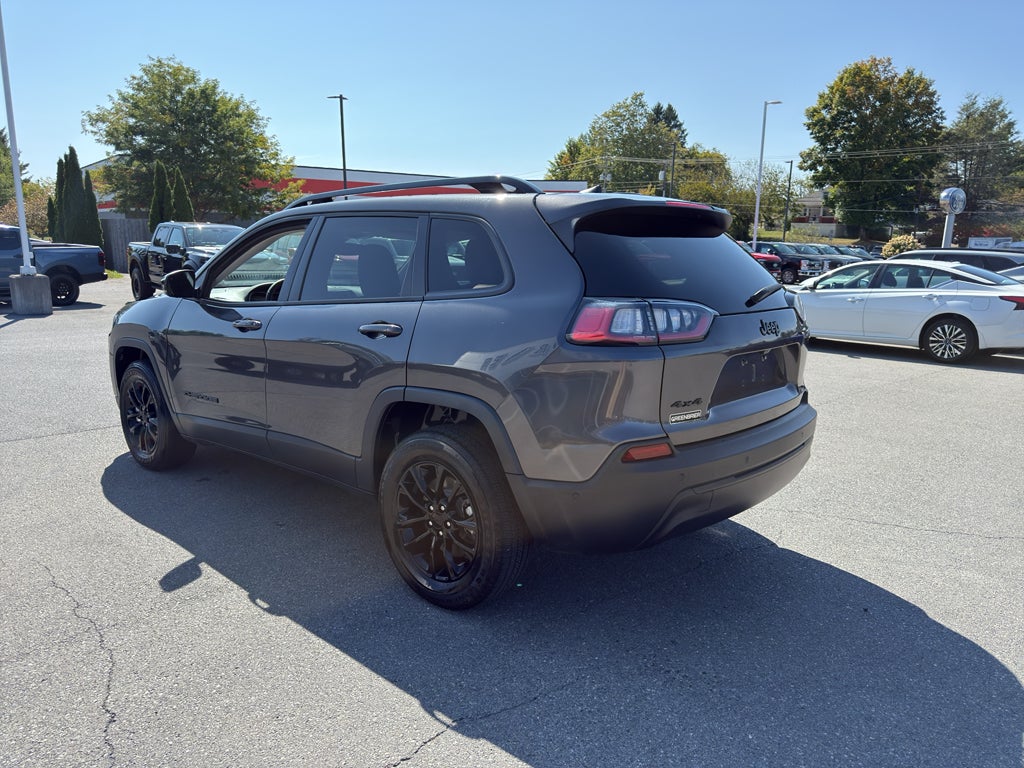 2023 Jeep Cherokee Altitude Lux