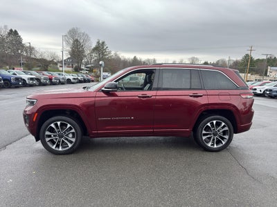 2022 Jeep Grand Cherokee Overland