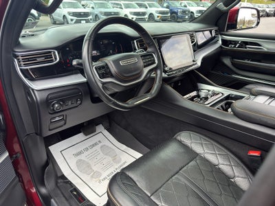 2022 Jeep Grand Wagoneer Series III