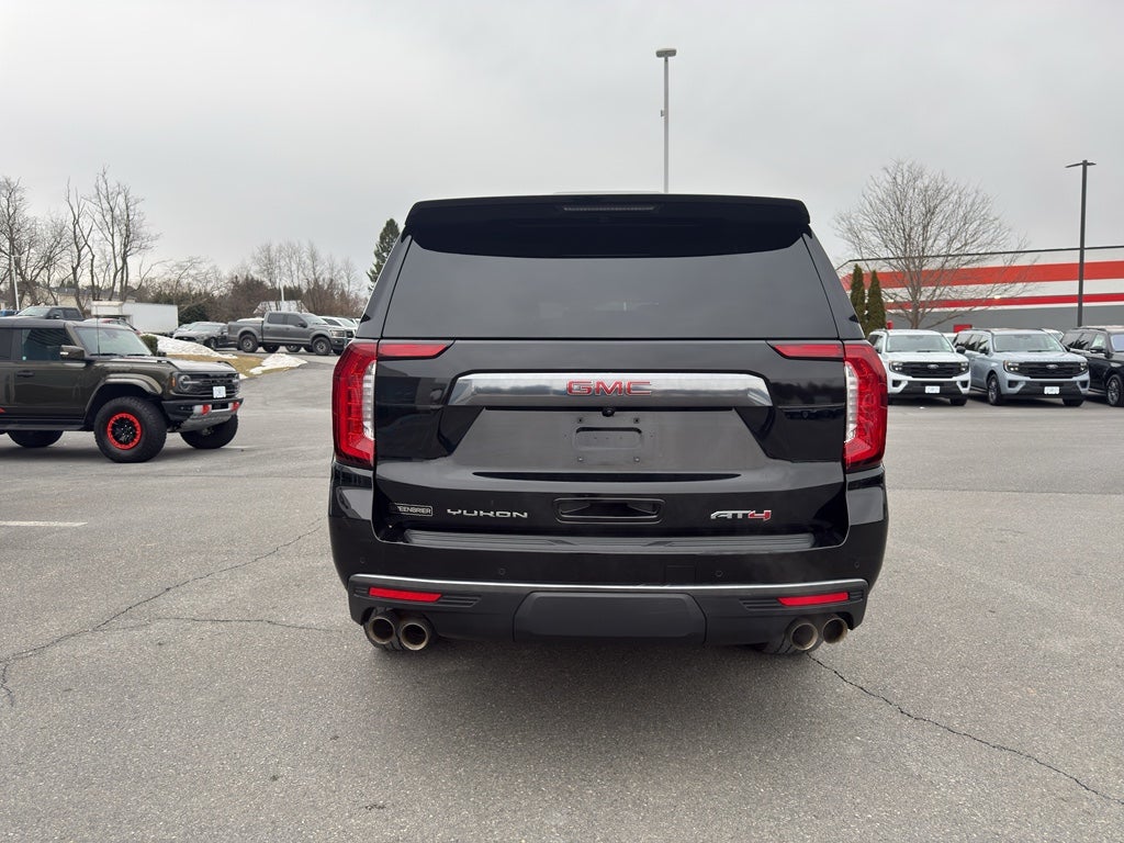 2024 GMC Yukon XL AT4
