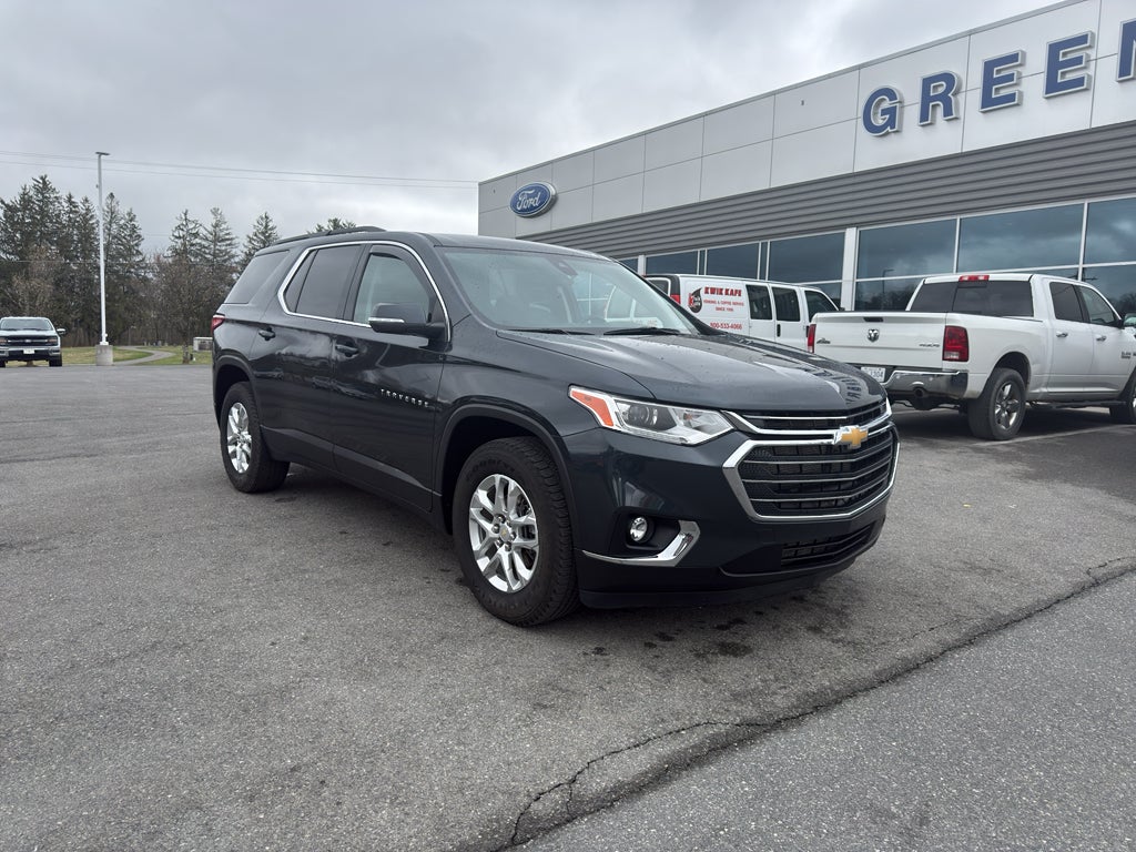 2021 Chevrolet Traverse LT Cloth