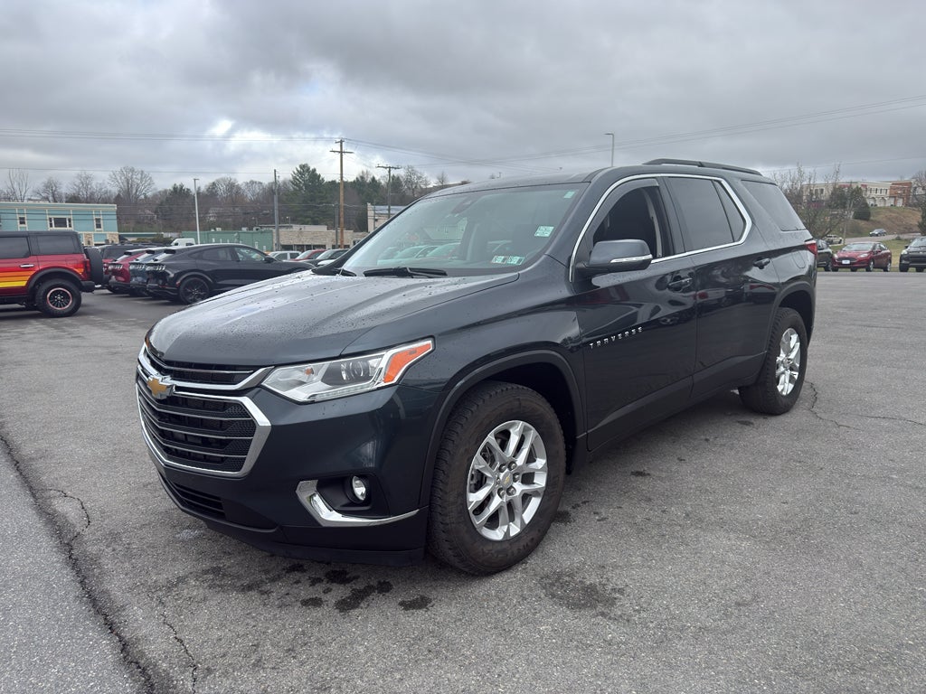 2021 Chevrolet Traverse LT Cloth