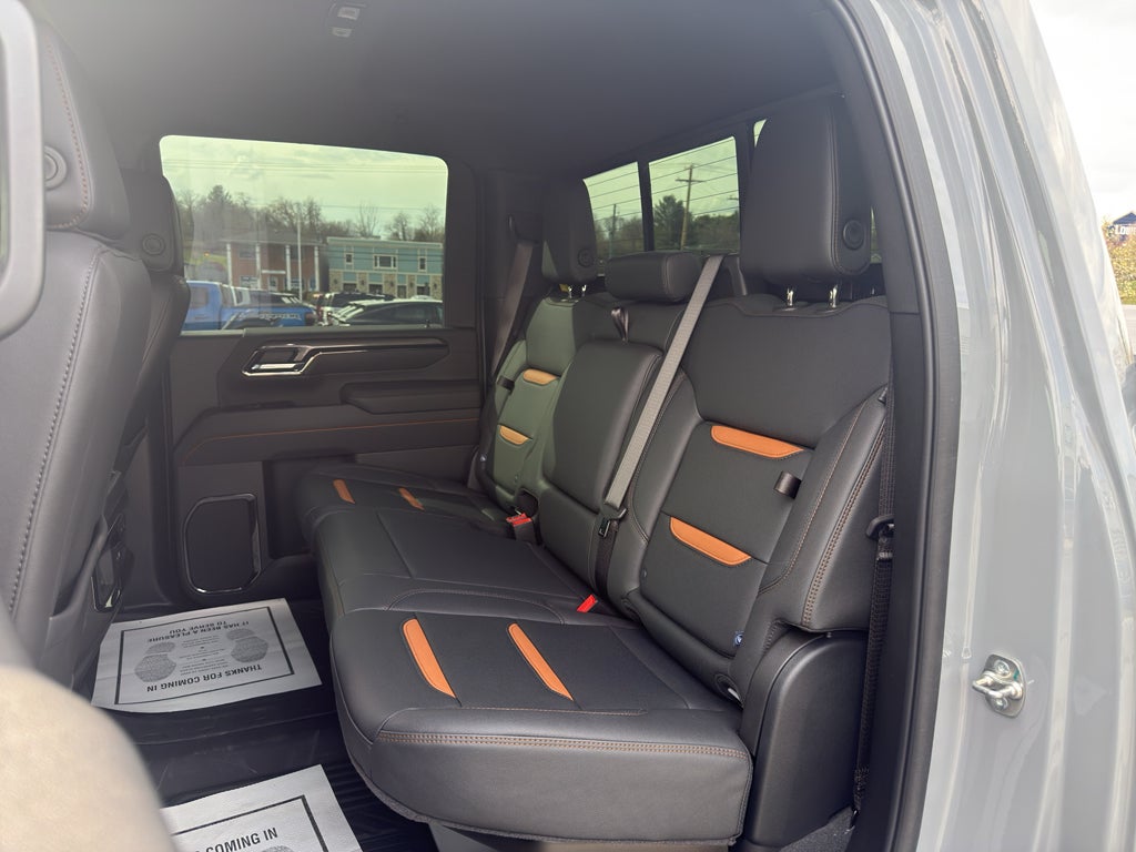 2025 GMC Sierra AT4