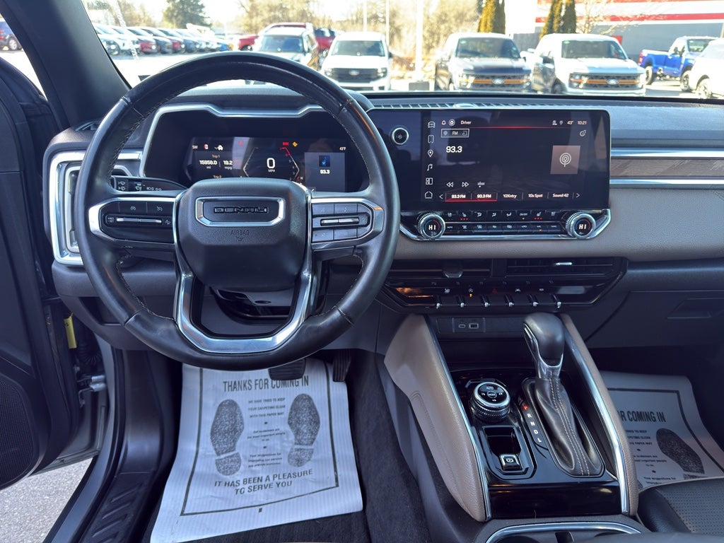 2023 GMC Canyon 4WD Denali
