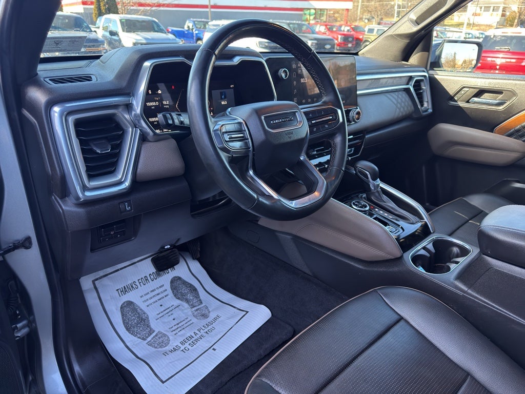 2023 GMC Canyon 4WD Denali