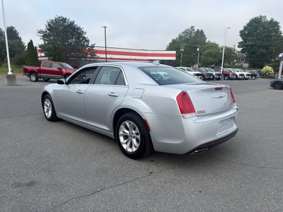 2021 Chrysler 300 Touring