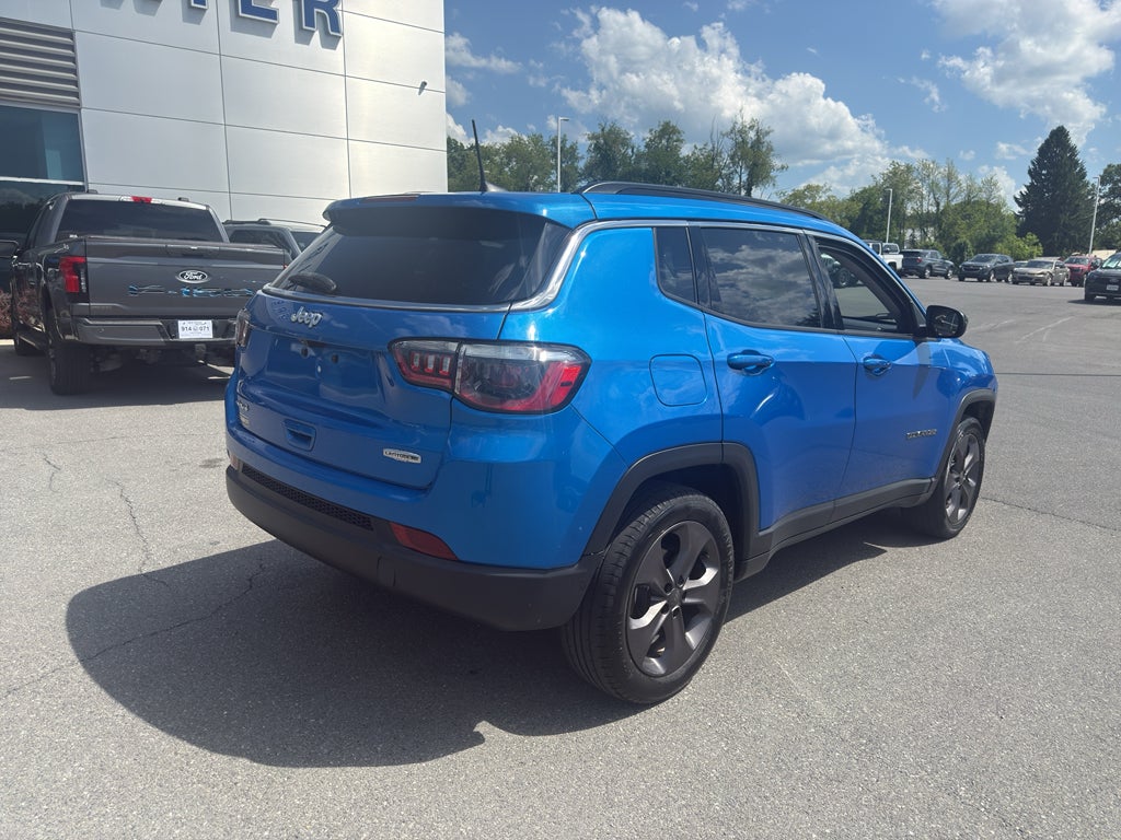 2022 Jeep Compass Latitude Lux
