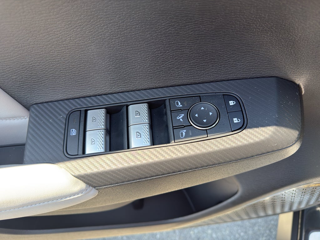 2025 Mitsubishi Outlander Platinum Edition