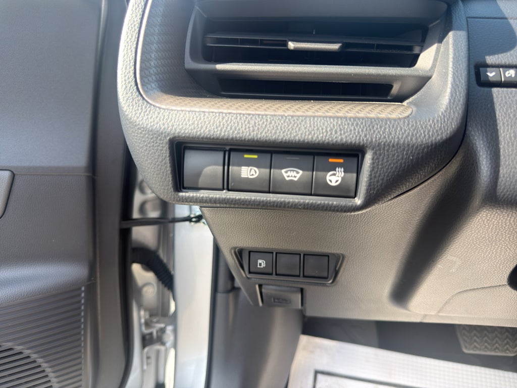 2025 Toyota Prius XLE
