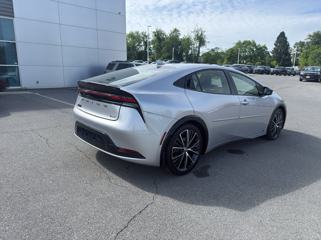 2025 Toyota Prius XLE