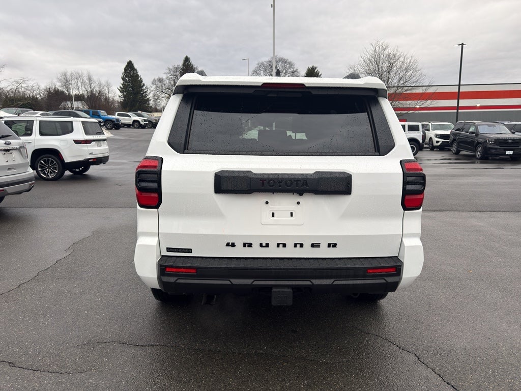 2025 Toyota 4Runner SR5