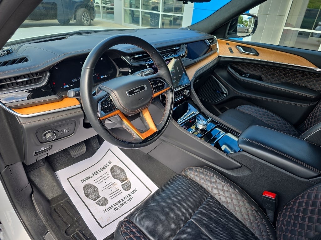 2023 Jeep Grand Cherokee L Summit Reserve