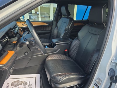 2023 Jeep Grand Cherokee L Summit Reserve