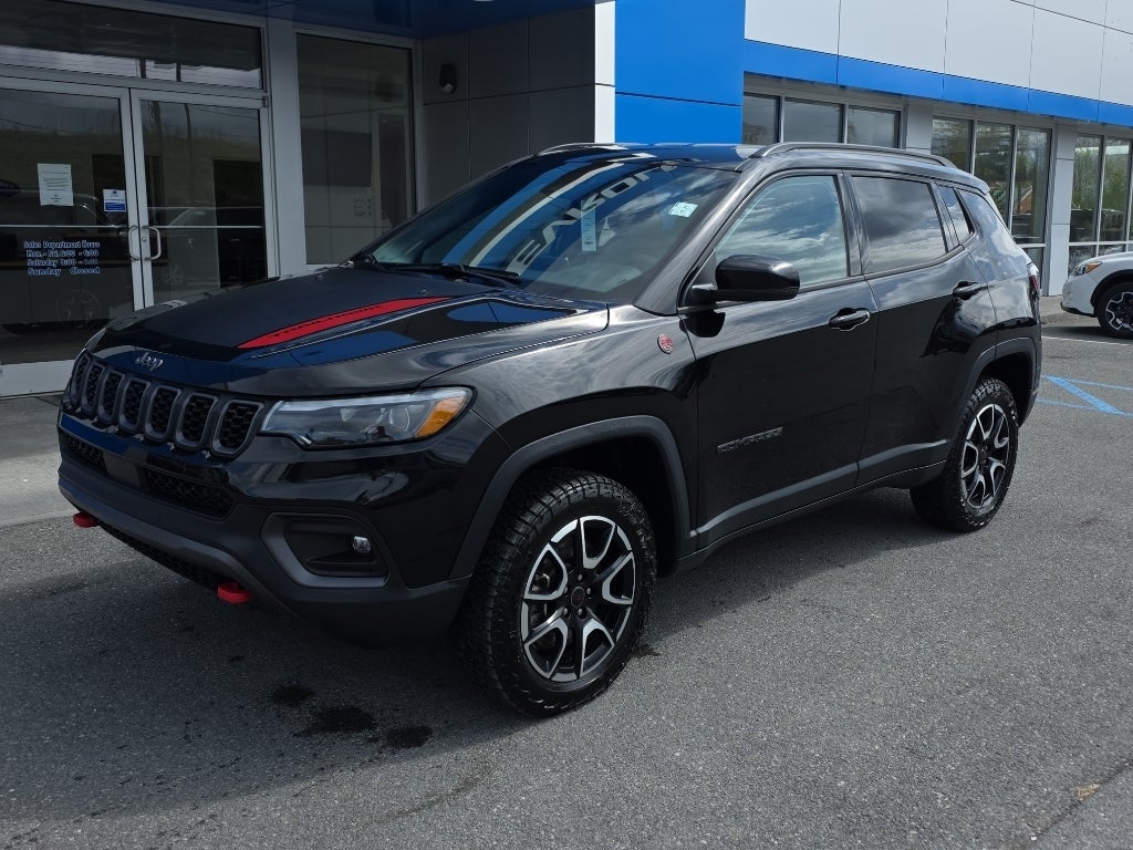 2025 Jeep Compass Trailhawk