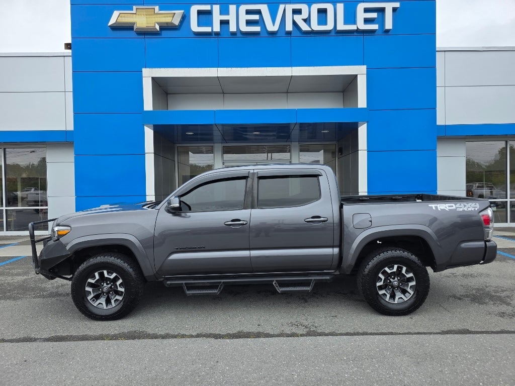 2022 Toyota Tacoma 4WD SR