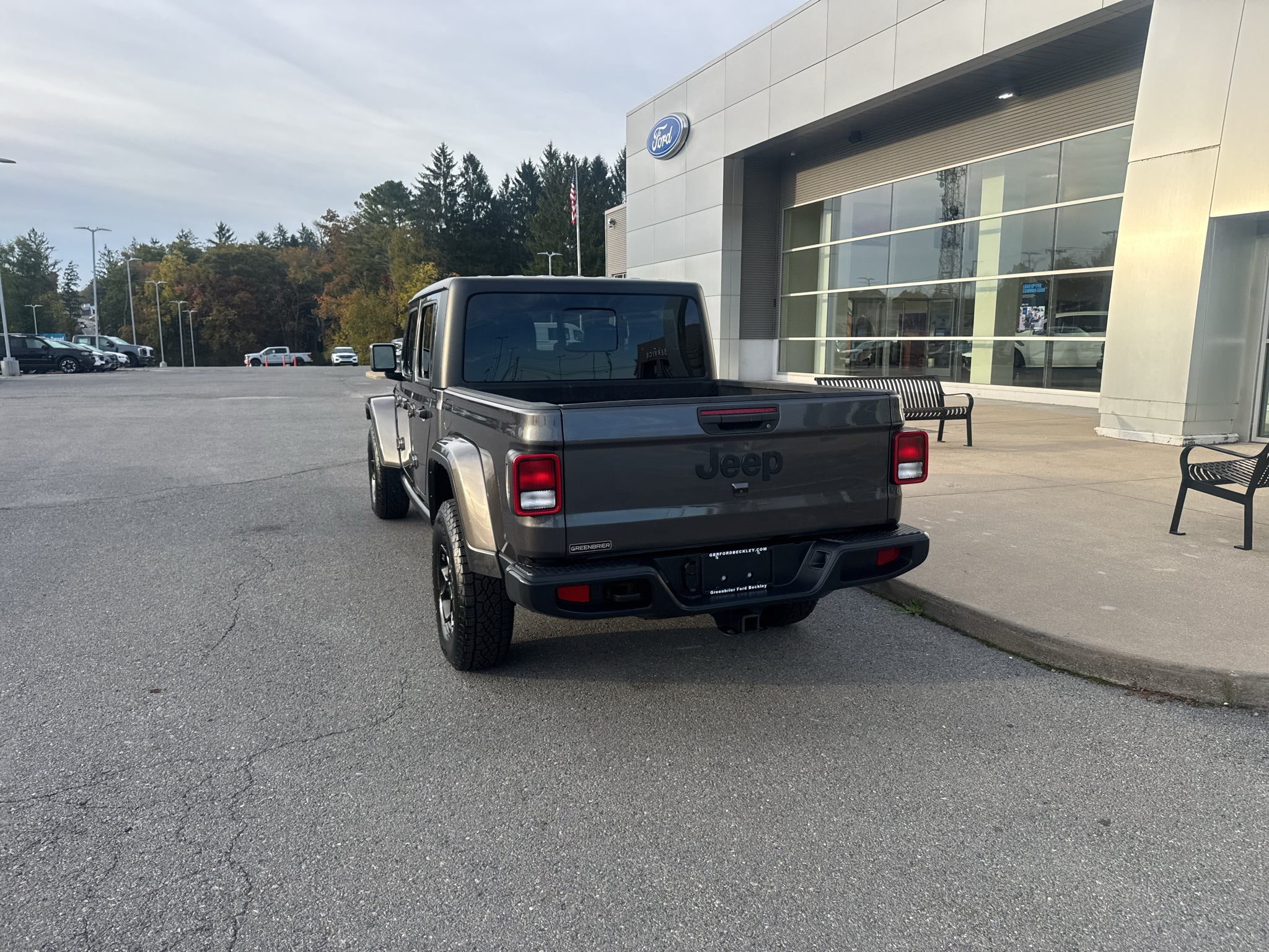 2023 Jeep Gladiator Willys