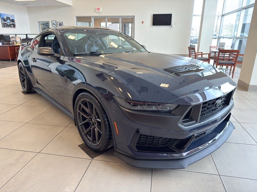 2024 Ford Mustang Dark Horse