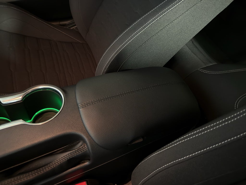 2022 Ford Mustang Mach 1