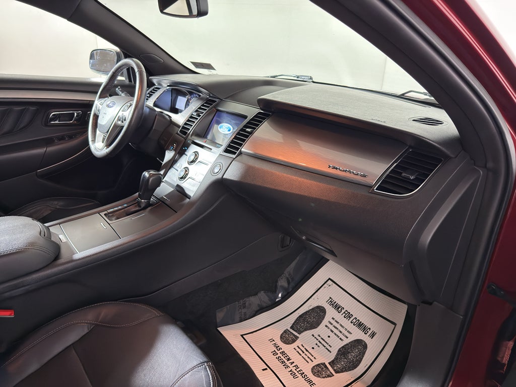 2017 Ford Taurus SEL