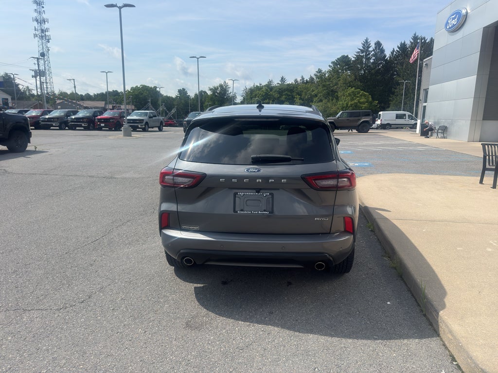 2023 Ford Escape ST-Line Elite