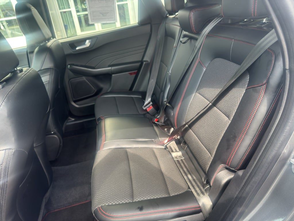 2023 Ford Escape ST-Line Elite