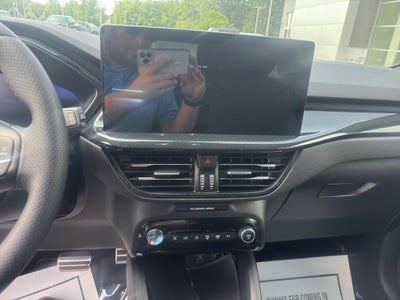 2023 Ford Escape ST-Line Elite
