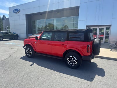 2024 Ford Bronco Outer Banks