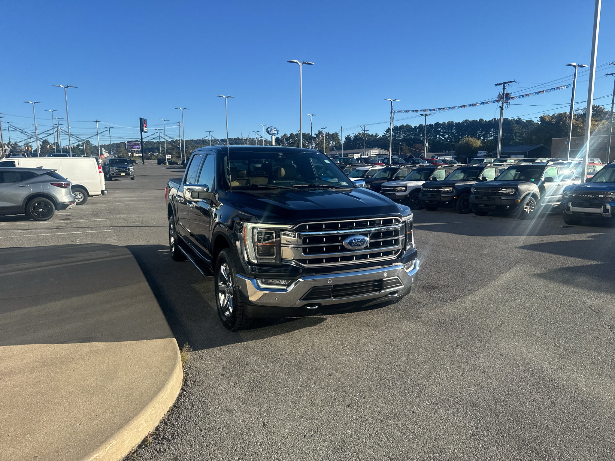 2023 Ford F-150 LARIAT