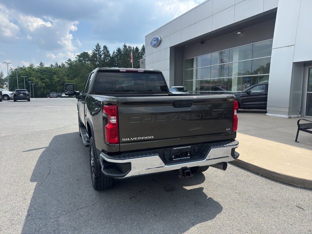 2022 Chevrolet Silverado LT