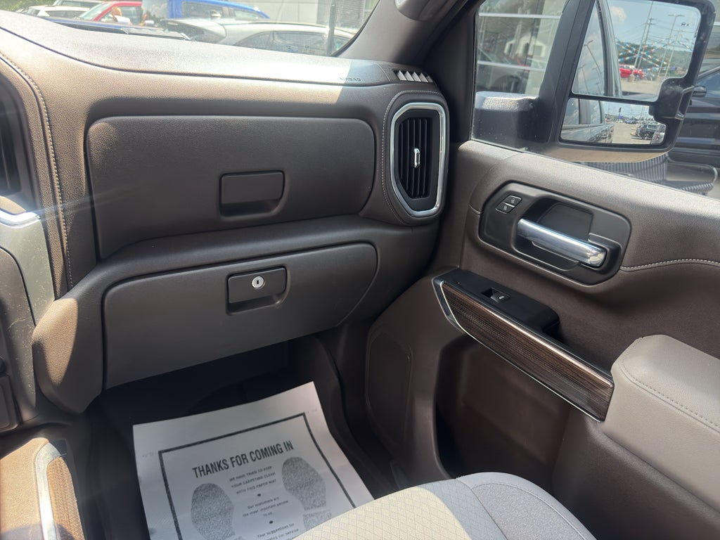 2022 Chevrolet Silverado LT