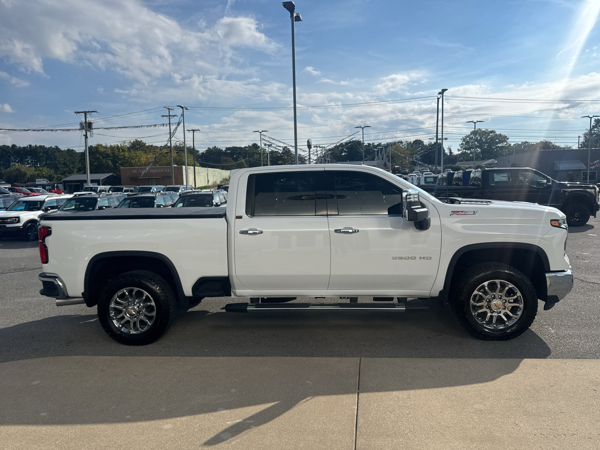 2025 Chevrolet Silverado LTZ